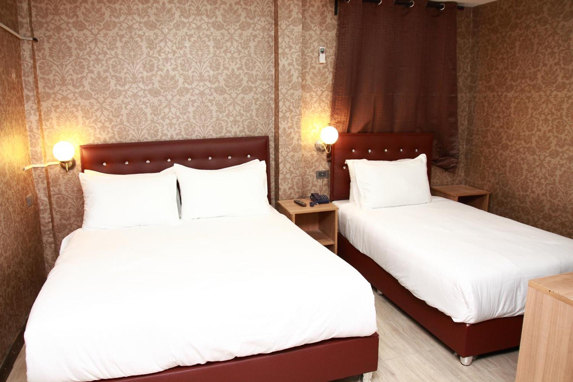 בנגקוק Harrys Suite Hotel מראה חיצוני תמונה